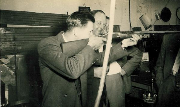 warne, montaże warne, historia firmy warne, montaż optyki, Jack Warne
